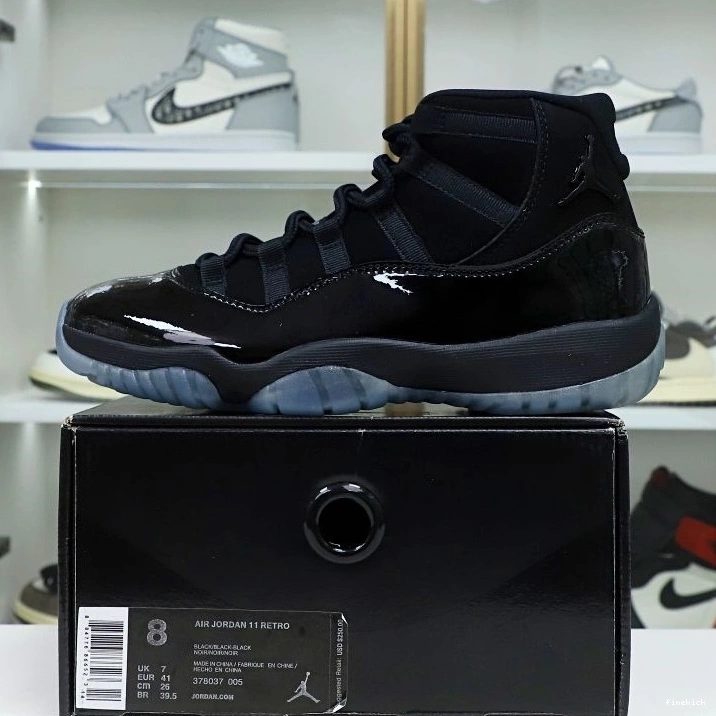 JORDAN 11 RETRO 'CAP GOWN' AIR AND 0826